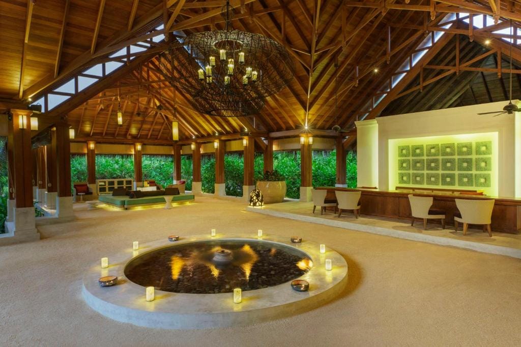 Dusit Thani Maldives - 50 percent off on Transfers for Stays of 5 Nights stay until 20 December 2026 — 5
