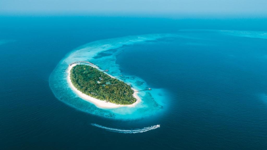 NH Collection Maldives Reethi Resort — 1