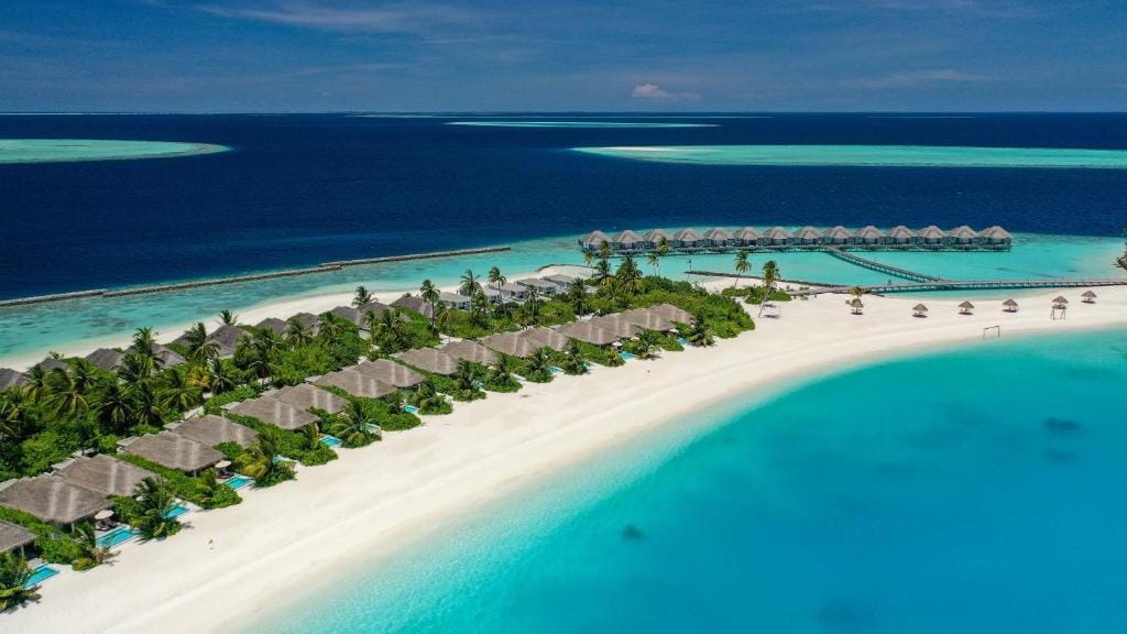 Sun Siyam Iru Veli - 24 Hours Premium All-Inclusive Dine Around with Free Transfers — 1