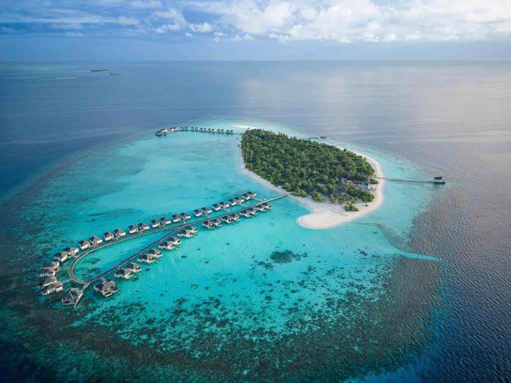 NH Collection Maldives Havodda Resort — 1