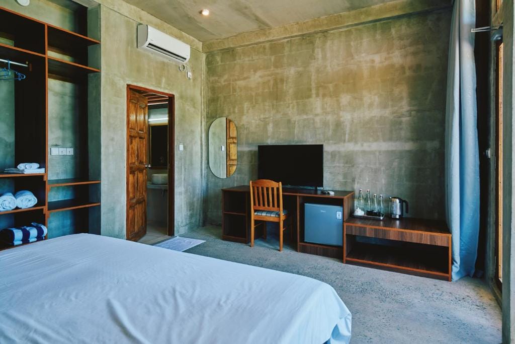 Araaik Beach Village — 4
