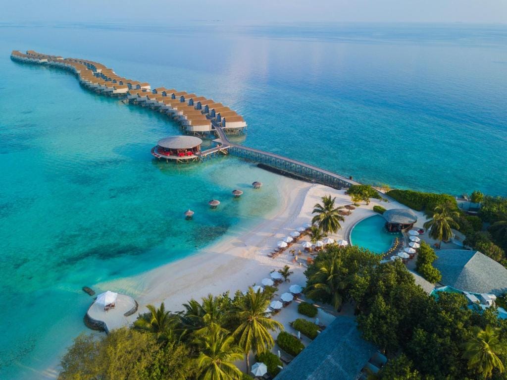 Centara Ras Fushi Resort & Spa Maldives - Stay 4 nights or more and enjoy 40 percent off Speedboat transfers, valid for stays from 6 Apr to 30 Sep 2026 — 1