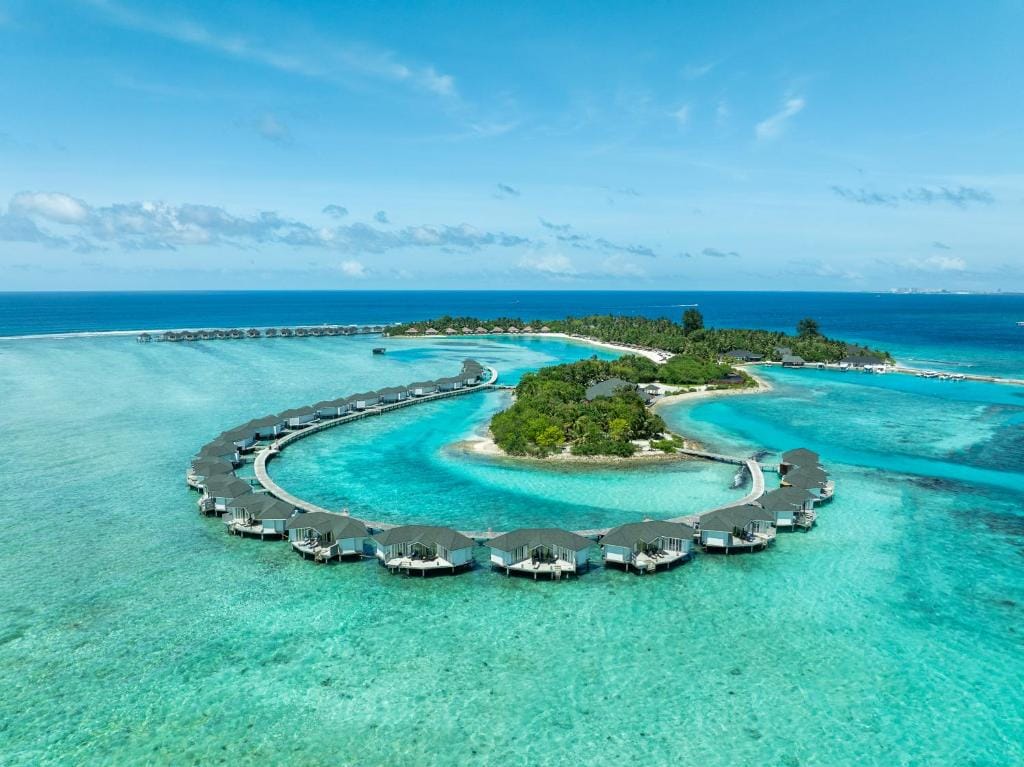 Cinnamon Dhonveli Maldives - Complimentary Speedboat Return for 2 pax on 7 nights or more stays valid to 31 Oct 2026 & up to 2 kids stay free — 1