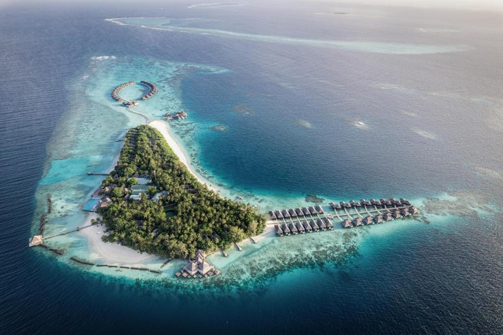 Coco Bodu Hithi - Stay 4 nights or more and enjoy 30 percent off Shared Roundtrip Speedboat, valid for stays until 31st August 2026 — 1