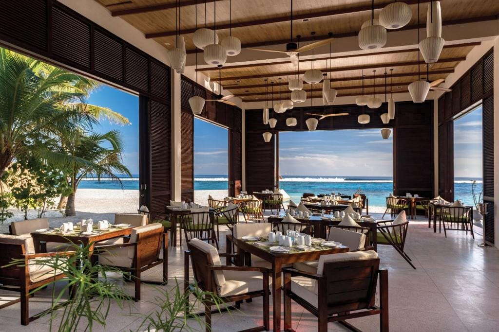 OBLU SELECT Sangeli - Premium All Inclusive with Free Transfers — 2