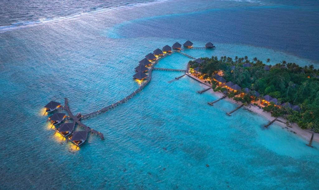 Adaaran Club Rannalhi - All Inclusive - 45 Minutes away from Male by Speedboat